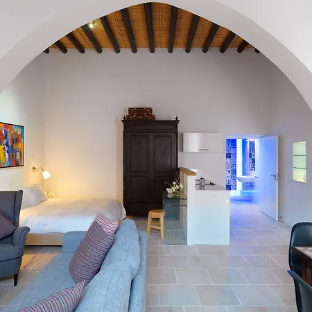 Palatakia - Adults Only Kato Dris