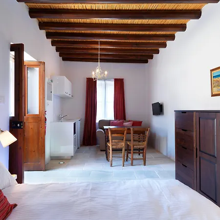 Palatakia - Adults Only Kato Dris