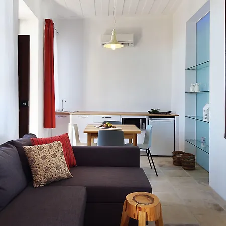 Palatakia - Adults Only Kato Dris