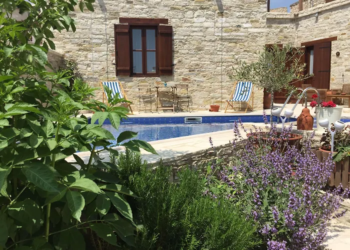 Palatakia - Adults Only Kato Drys