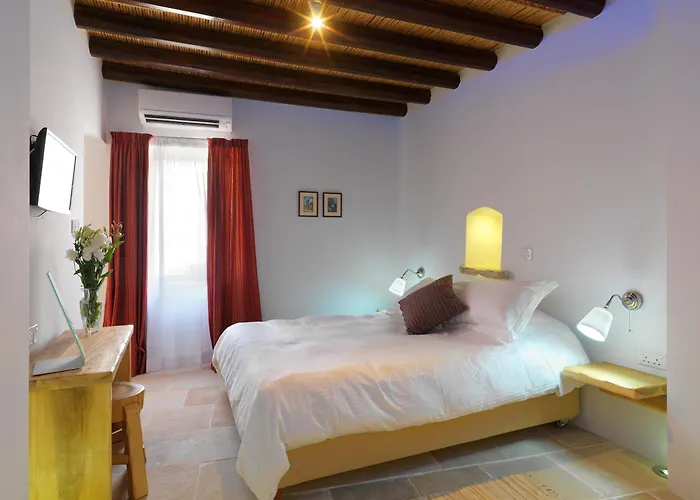 Palatakia - Adults Only * Kato Drys