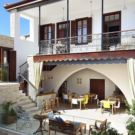 Palatakia - Adults Only * Kato Drys