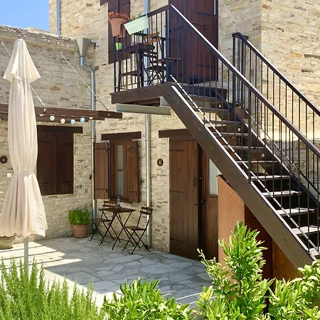 Palatakia - Adults Only Kır Evi *